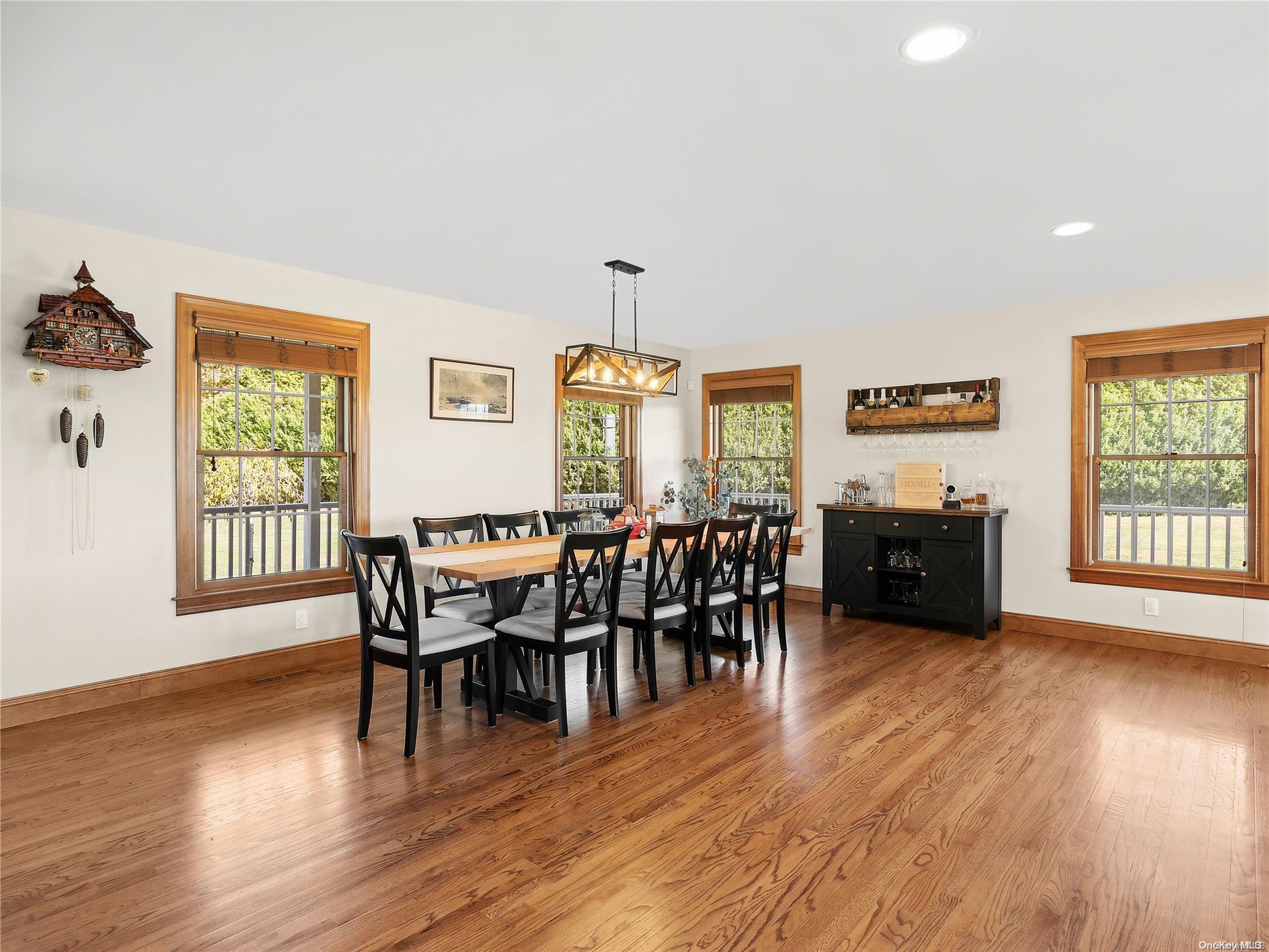 Single Family Pier  Suffolk County, NY 11901, MLS-LP1436222-2