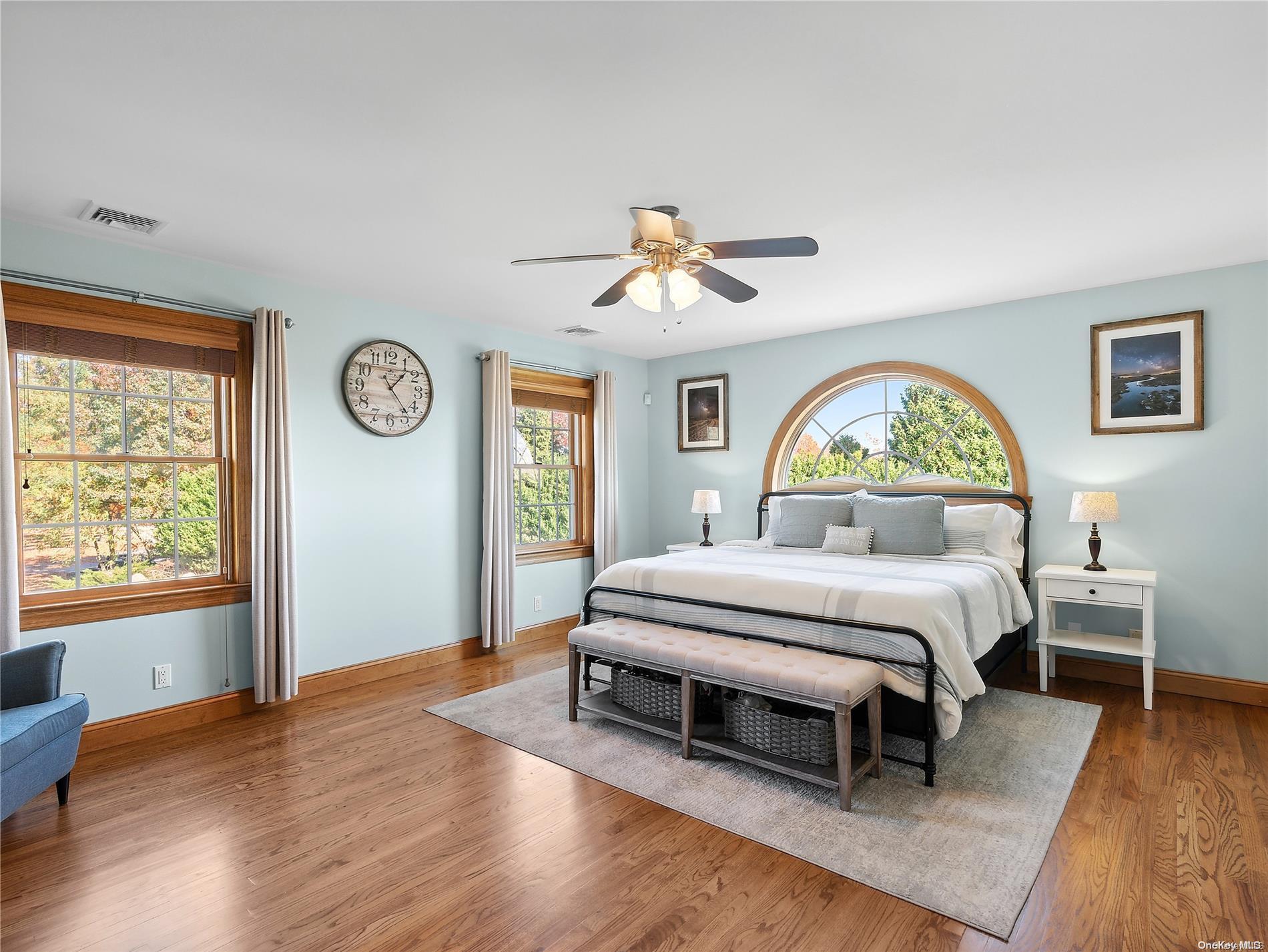 Single Family Pier  Suffolk County, NY 11901, MLS-LP1436222-8