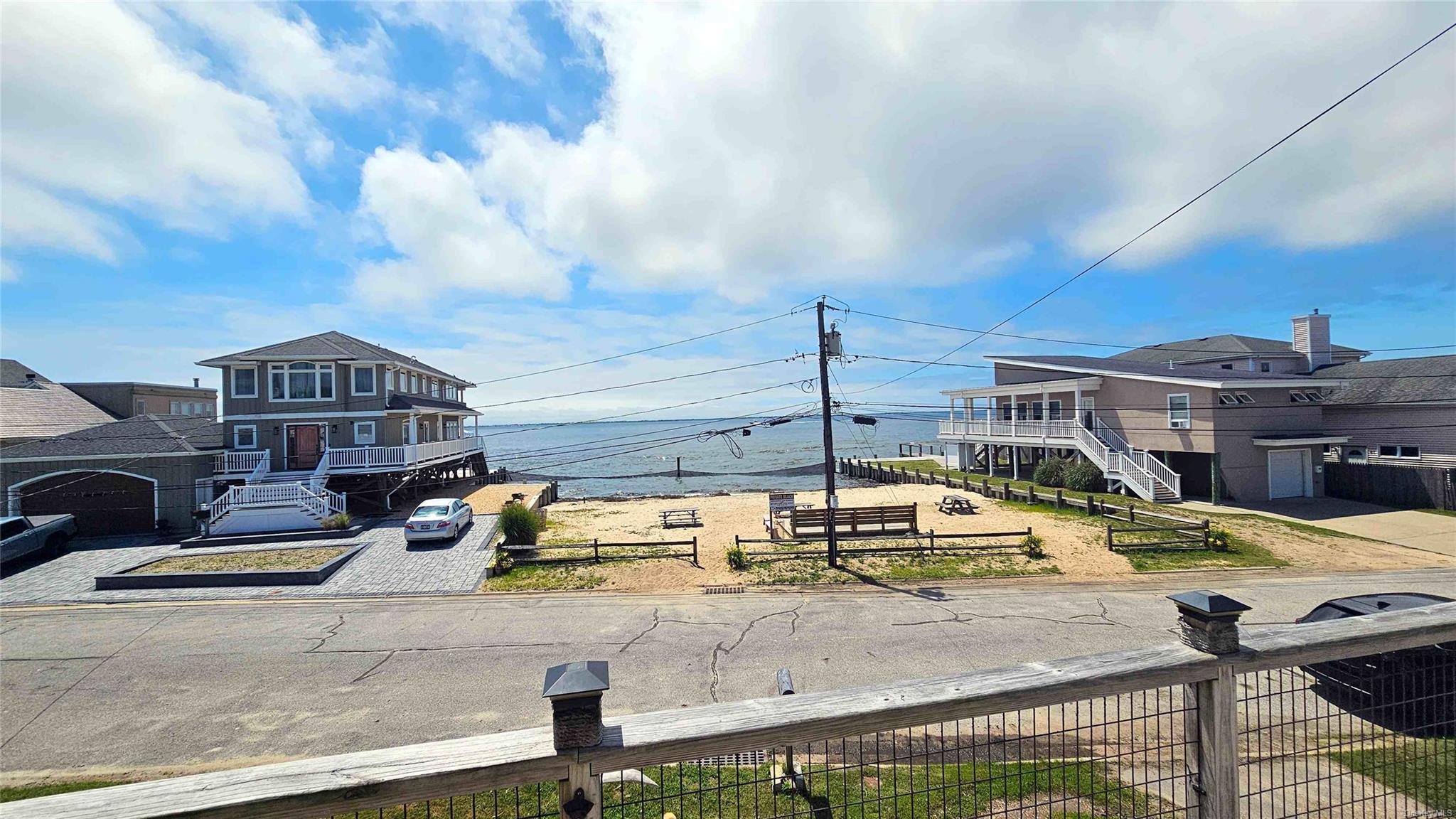 Single Family Bayview  Suffolk County, NY 11757, MLS-LP1437167-11