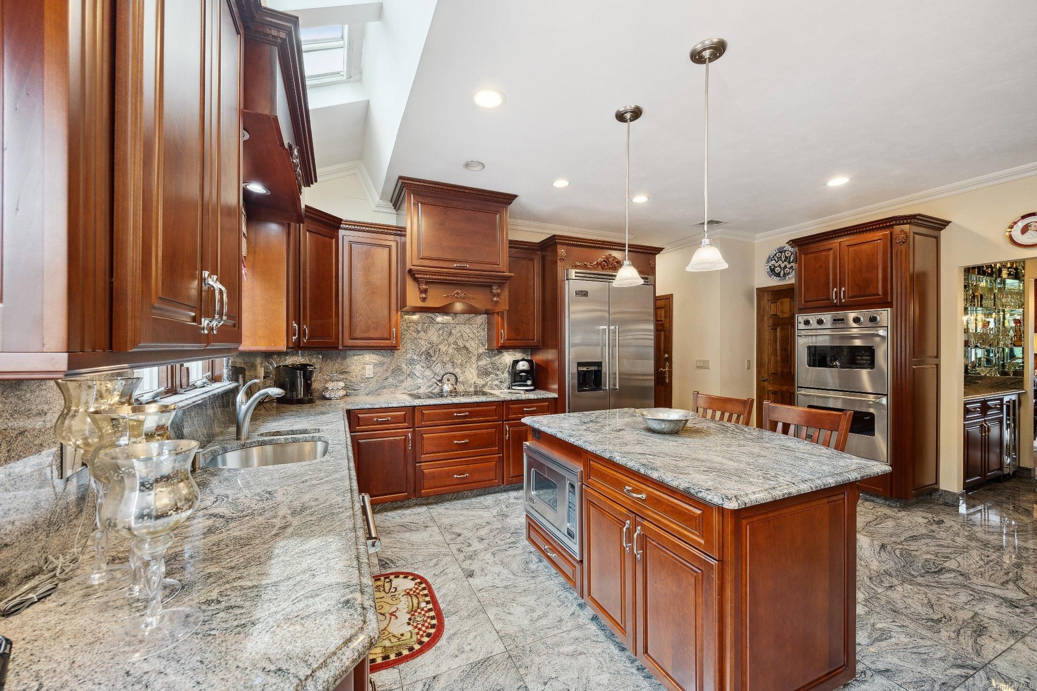 Single Family Heather  Suffolk County, NY 11746, MLS-LP1438367-11