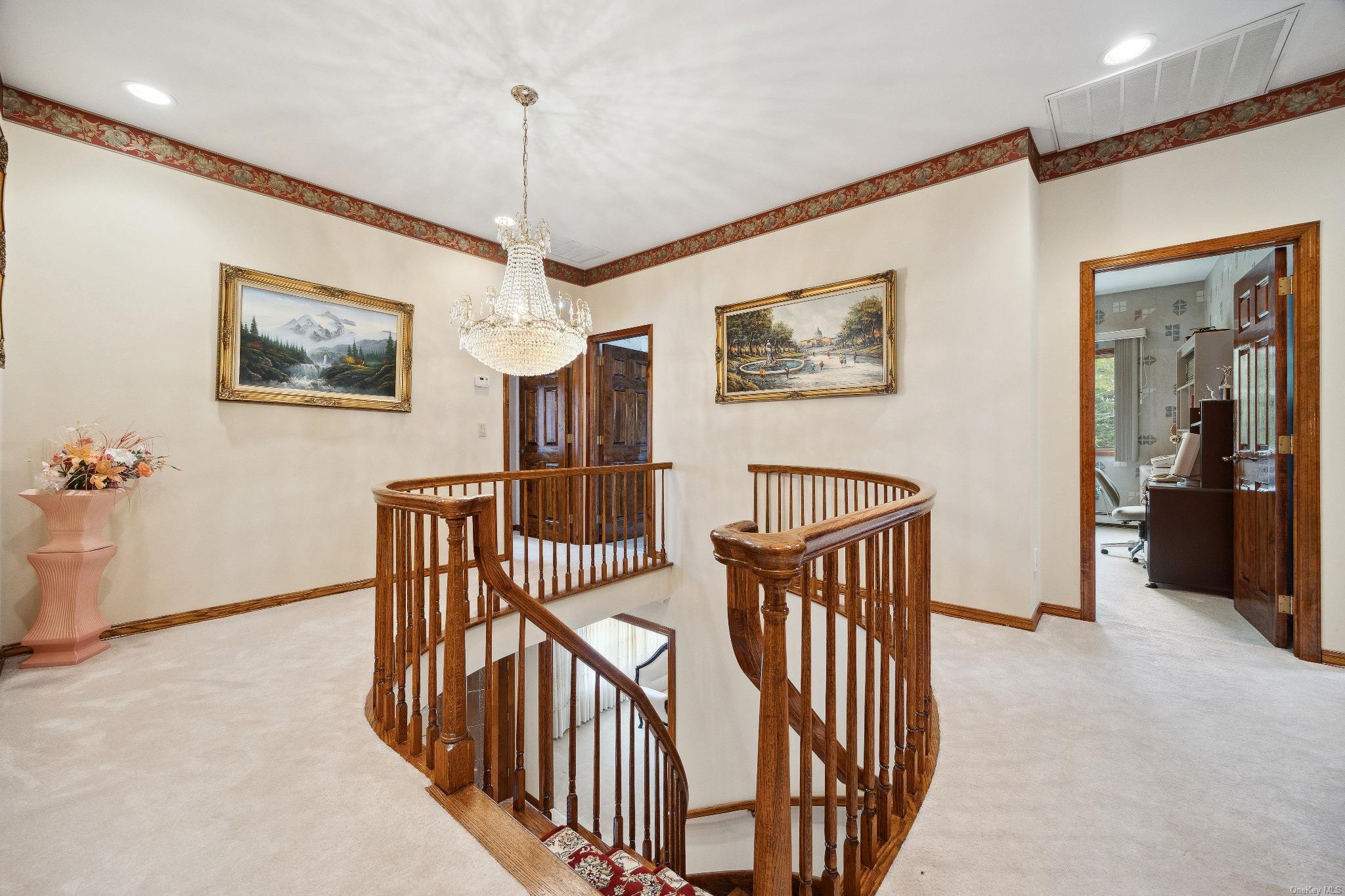 Single Family Heather  Suffolk County, NY 11746, MLS-LP1438367-18