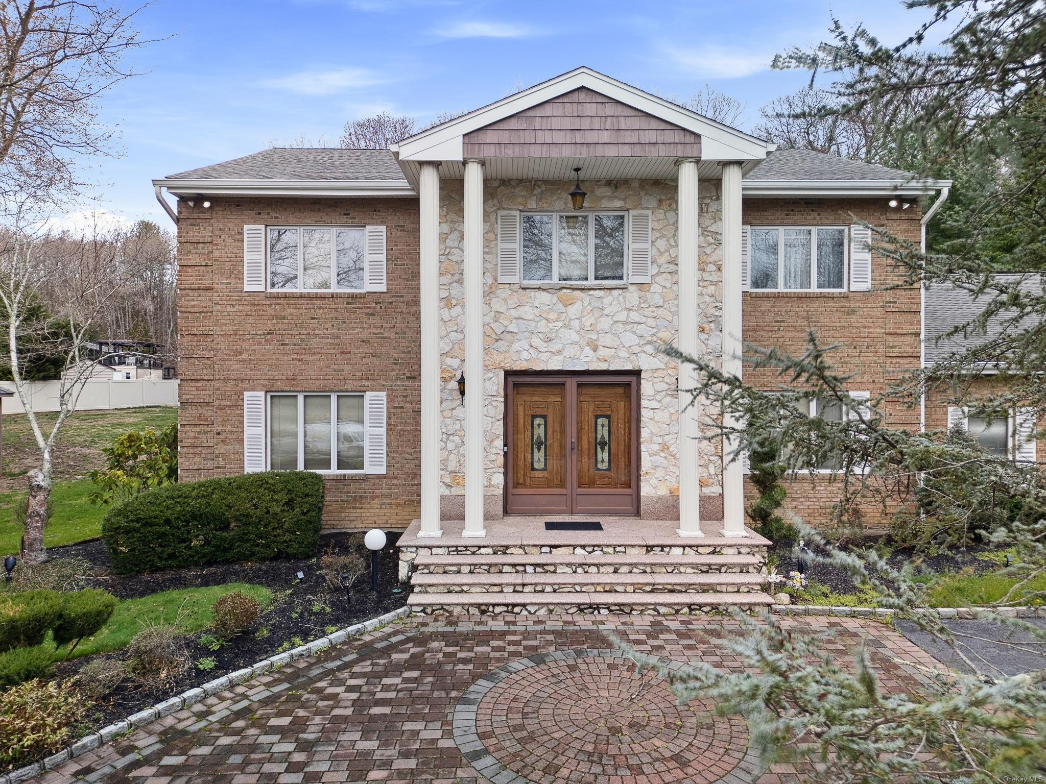 Single Family Heather  Suffolk County, NY 11746, MLS-LP1438367-3