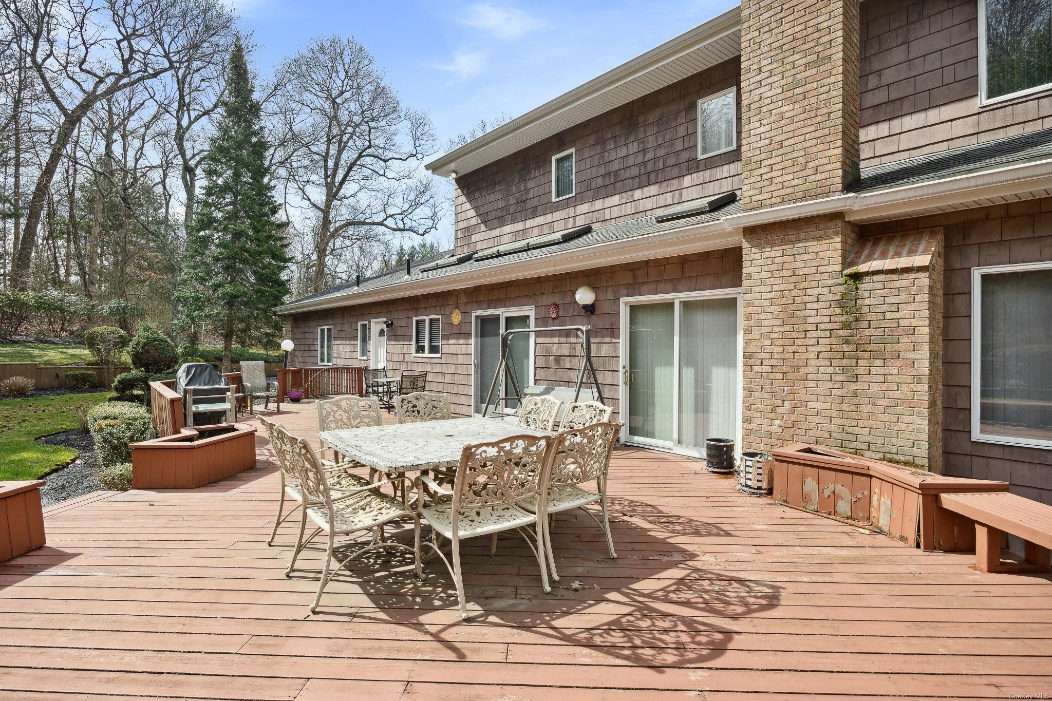 Single Family Heather  Suffolk County, NY 11746, MLS-LP1438367-36