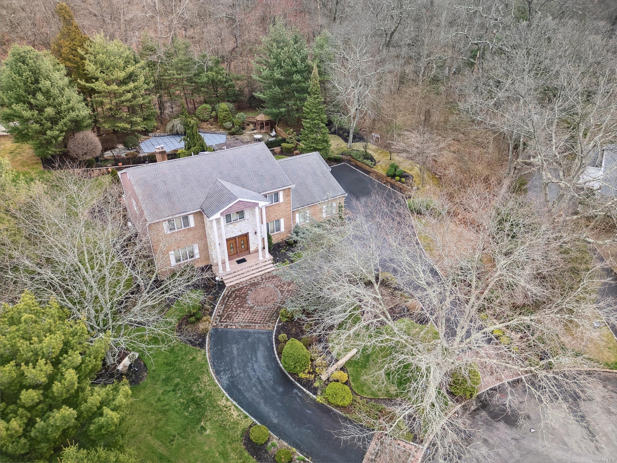 Single Family Heather  Suffolk County, NY 11746, MLS-LP1438367-38