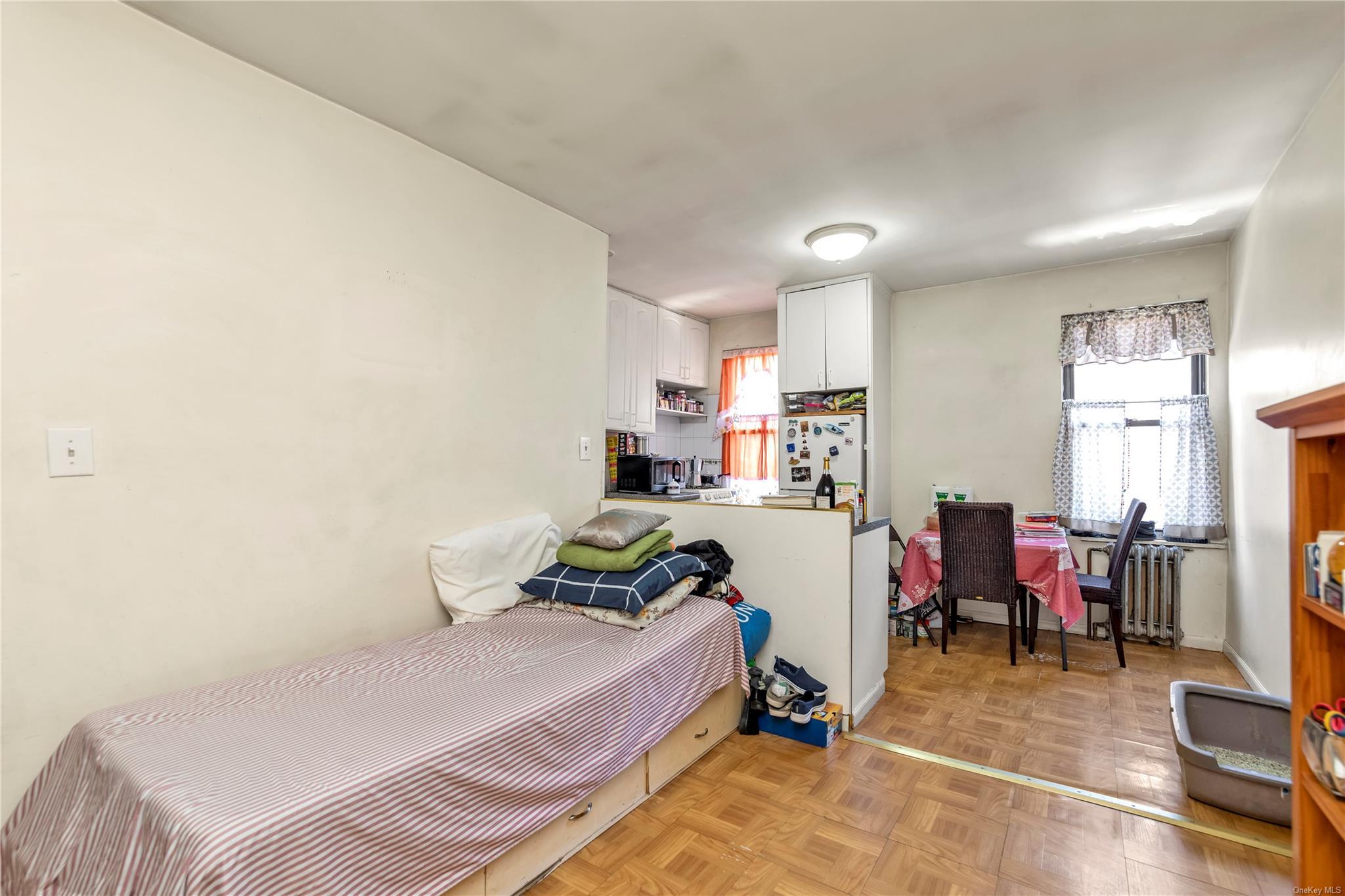 Single Family 104th  Queens, NY 11368, MLS-LP1438516-12