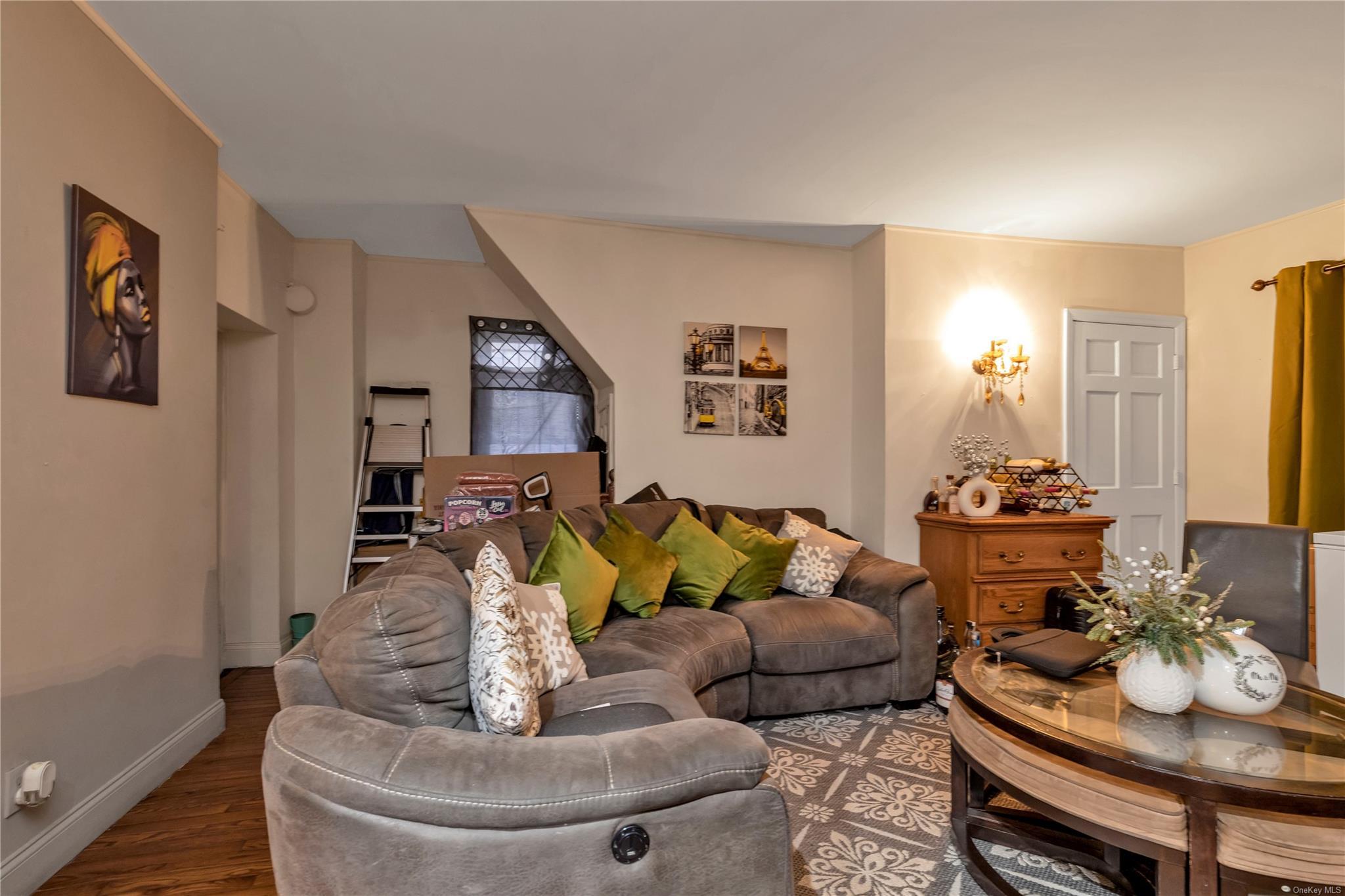 Single Family 104th  Queens, NY 11368, MLS-LP1438516-2