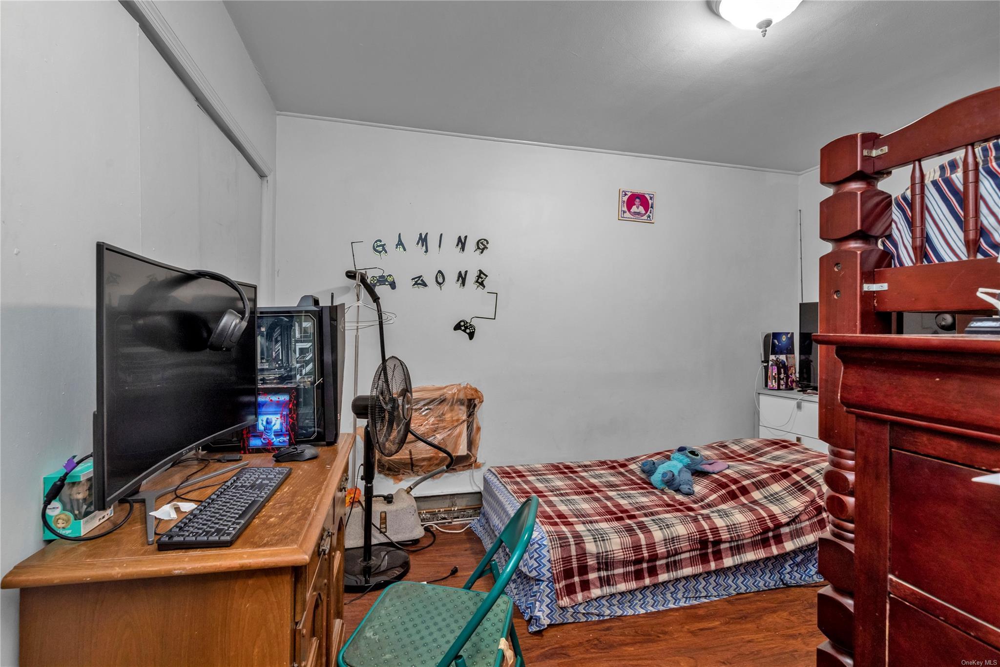 Single Family 104th  Queens, NY 11368, MLS-LP1438516-9