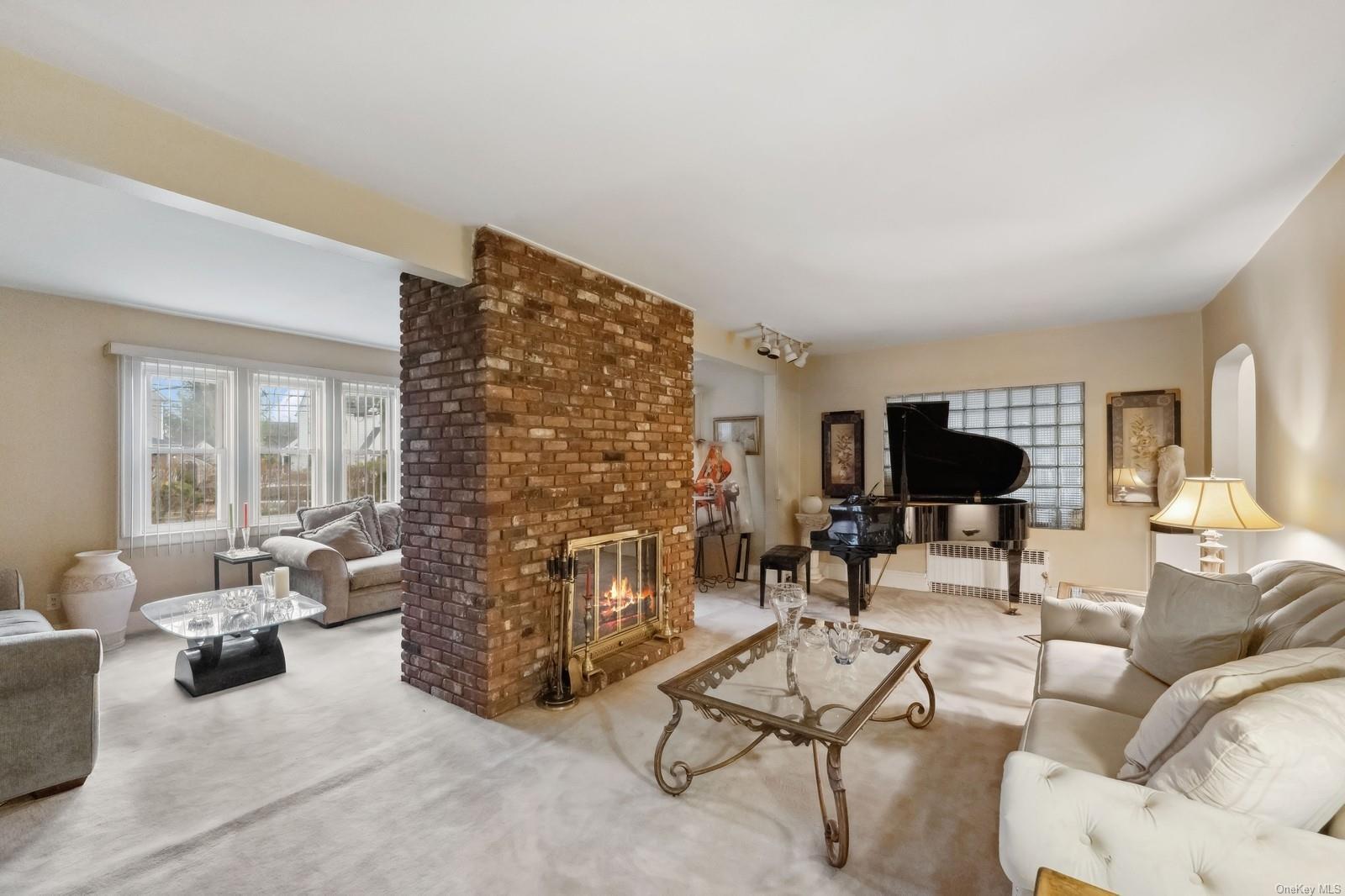 Single Family Harvard  Nassau County, NY 11557, MLS-LP1438587-9