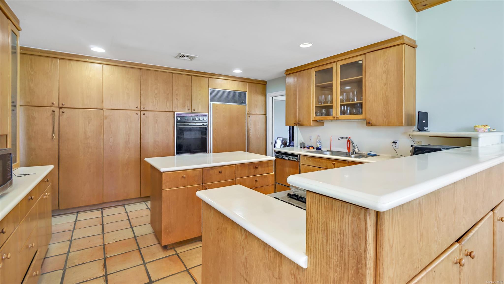 Single Family Harbor  Nassau County, NY 11557, MLS-LP1439024-9