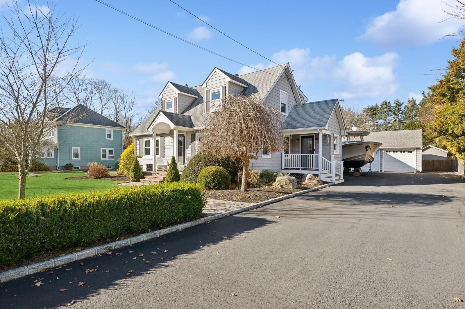 Single Family Peconic Bay  Suffolk County, NY 11947, MLS-LP1439113-2