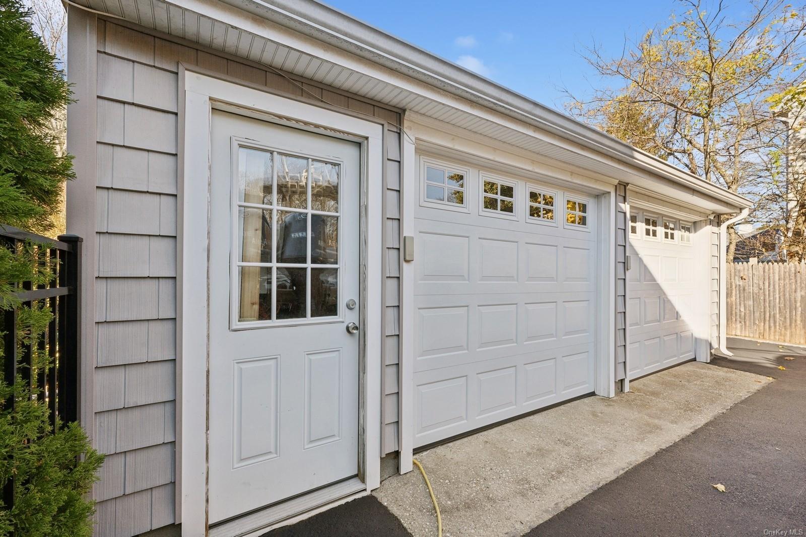 Single Family Peconic Bay  Suffolk County, NY 11947, MLS-LP1439113-29