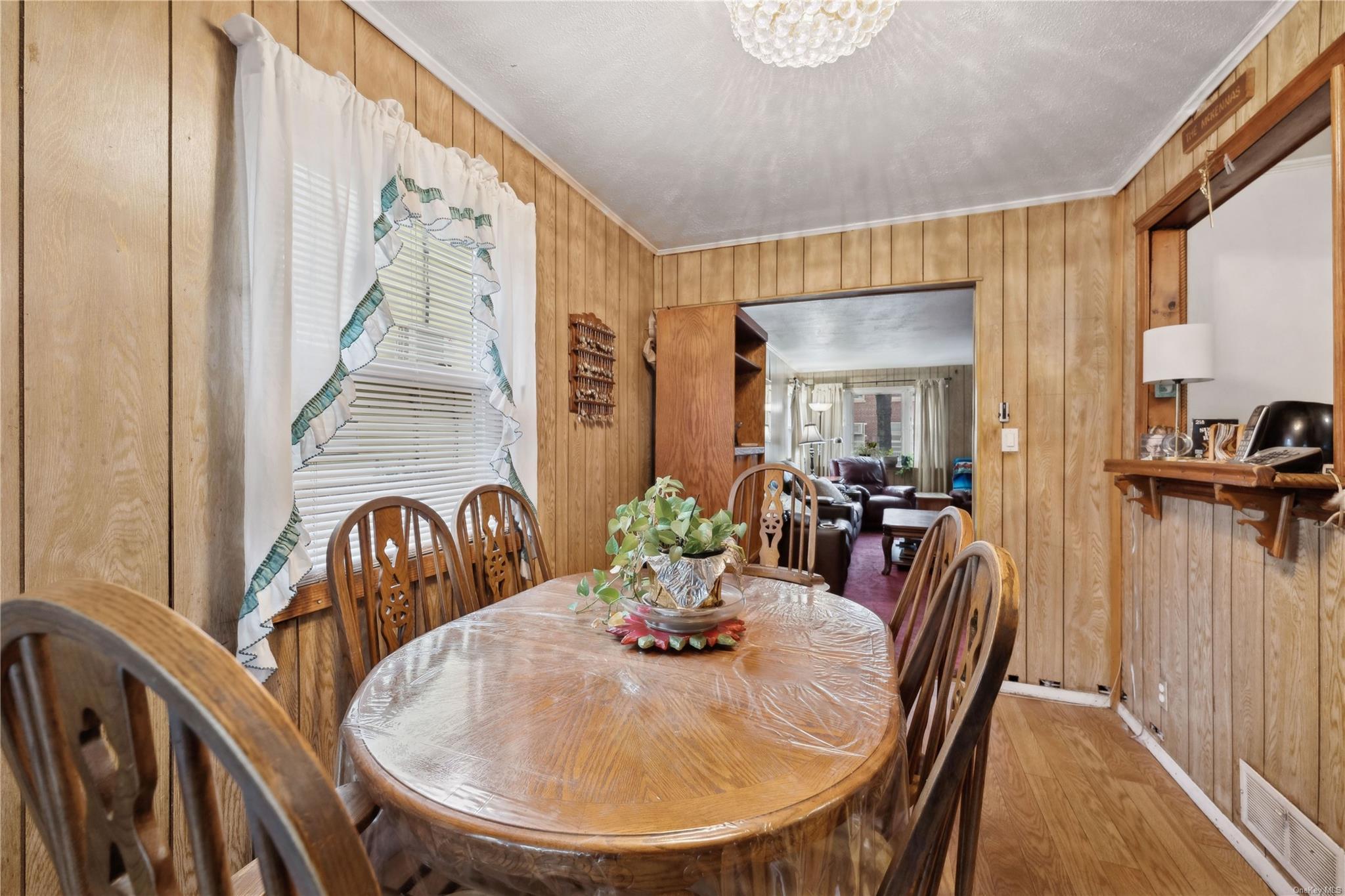 Single Family 21st  Queens, NY 11357, MLS-LP1439120-4