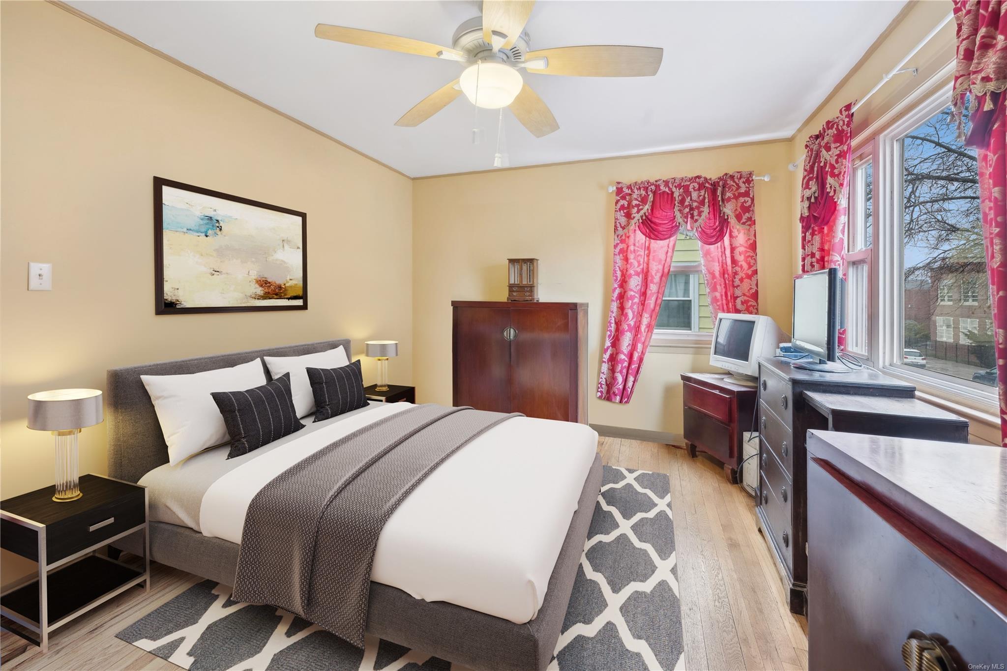 Single Family 21st  Queens, NY 11357, MLS-LP1439120-6