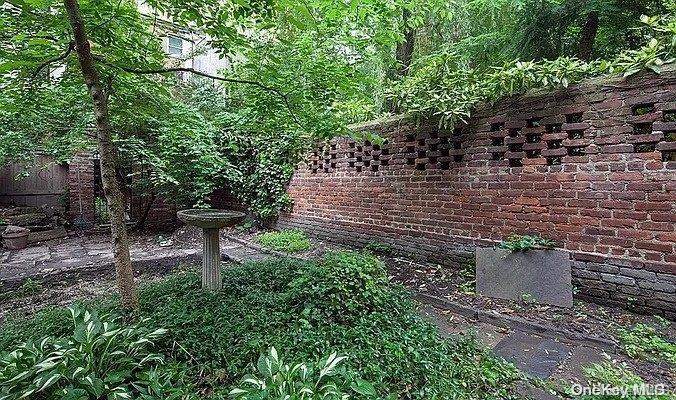 Single Family 25th Street  Manhattan, NY 10001, MLS-LP1439238-4