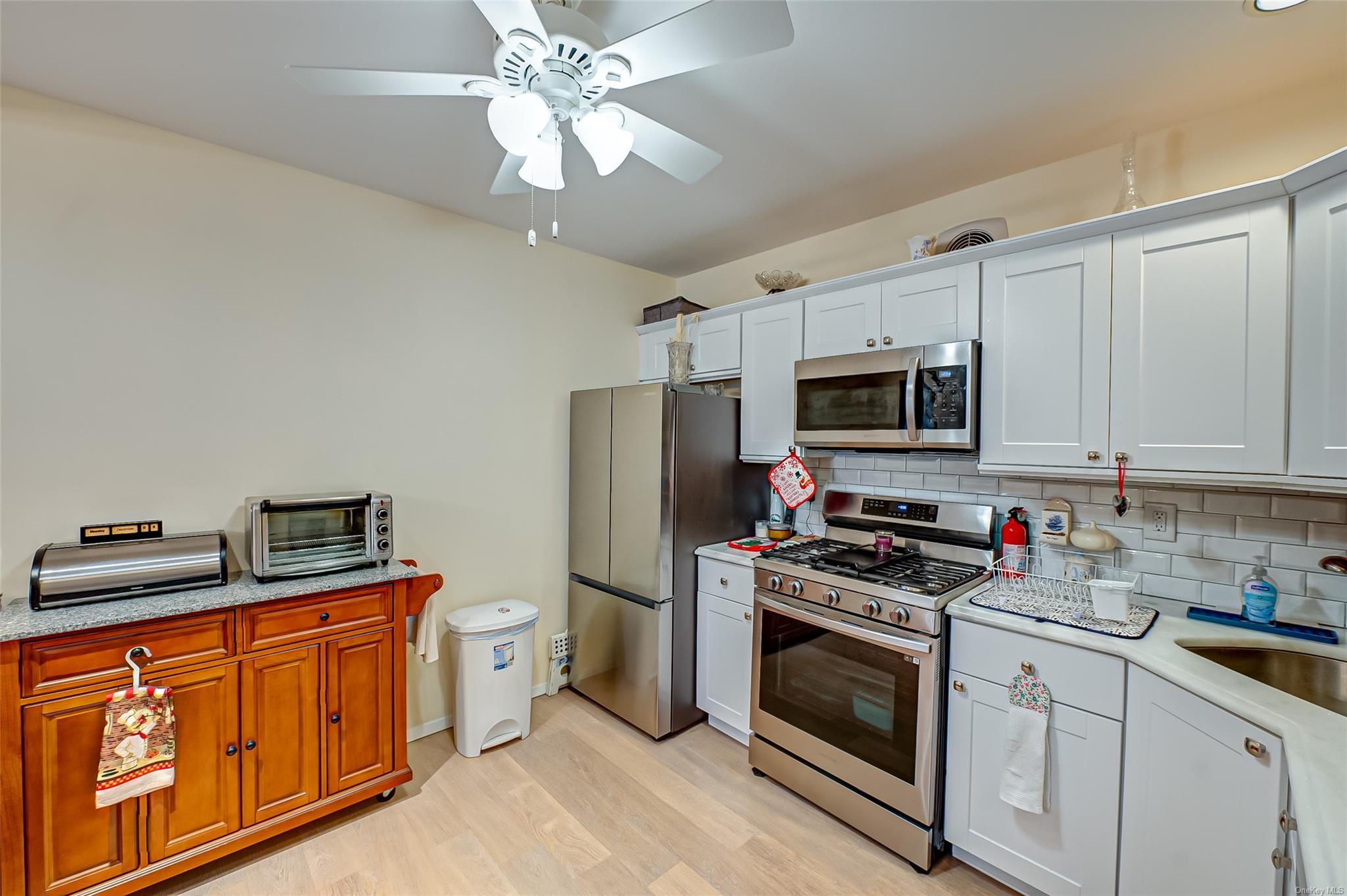 Condo Spring Lake  Suffolk County, NY 11953, MLS-LP1439254-10