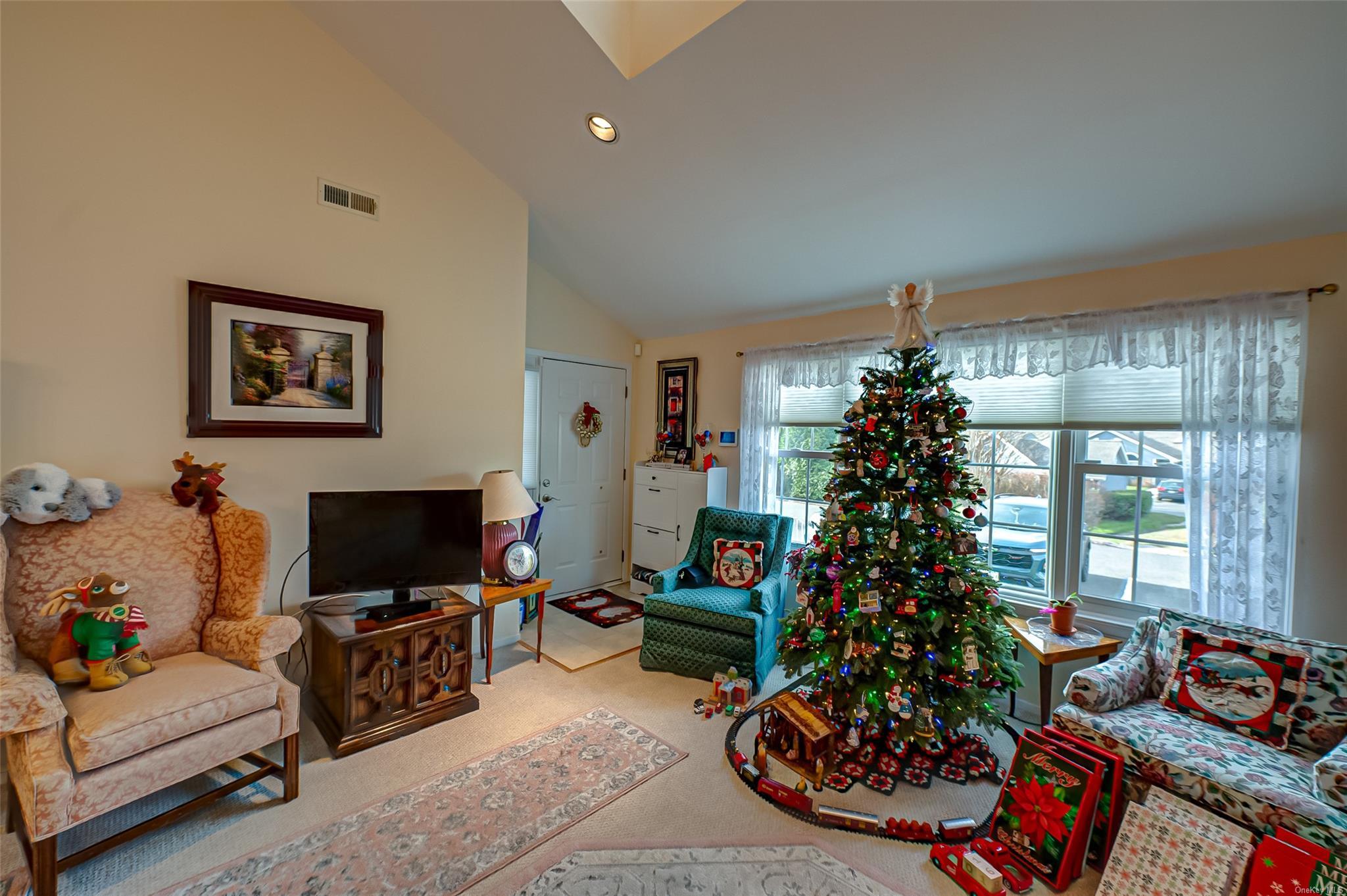 Condo Spring Lake  Suffolk County, NY 11953, MLS-LP1439254-4