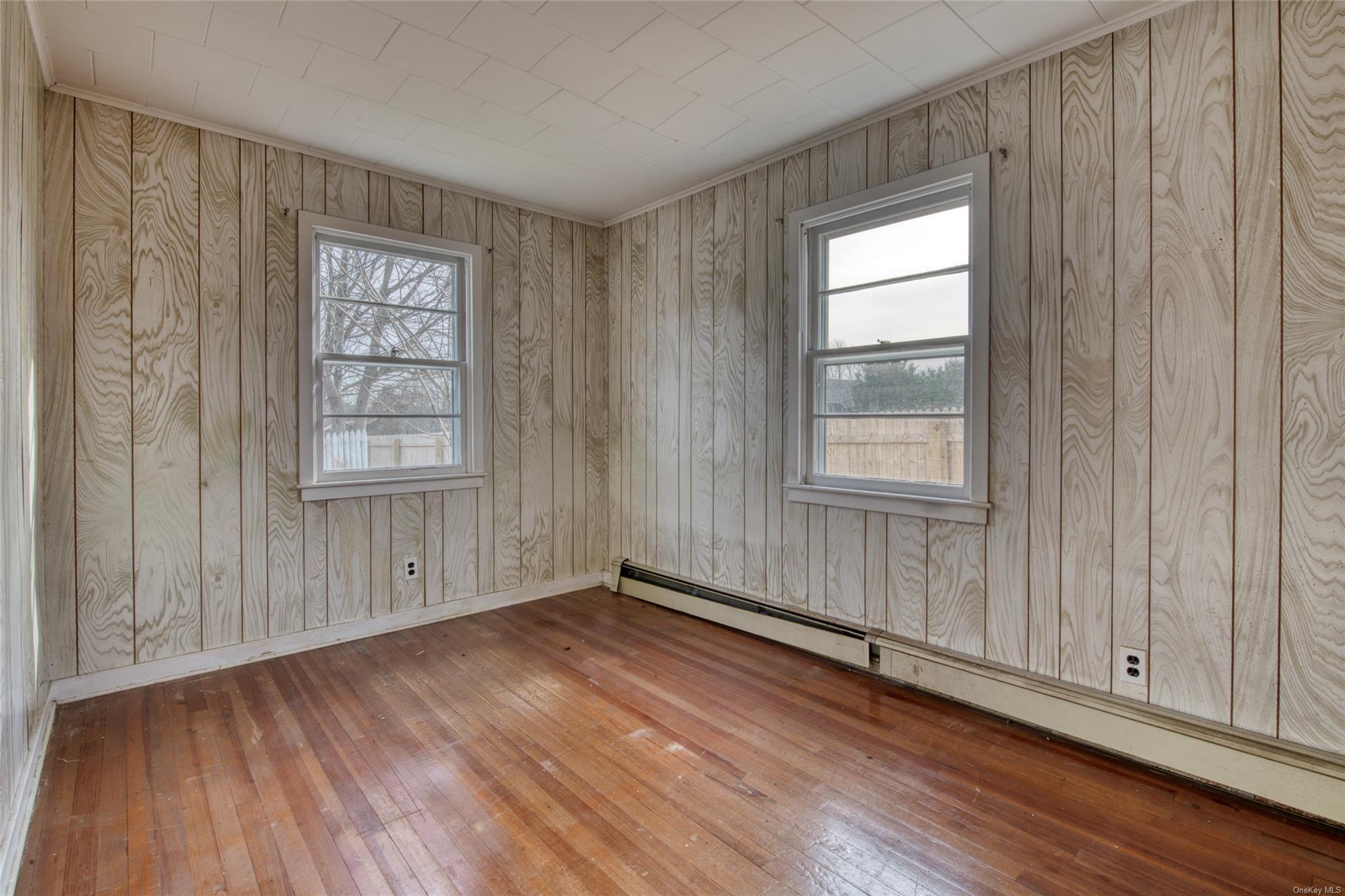Single Family Miller  Suffolk County, NY 11937, MLS-LP1439326-10