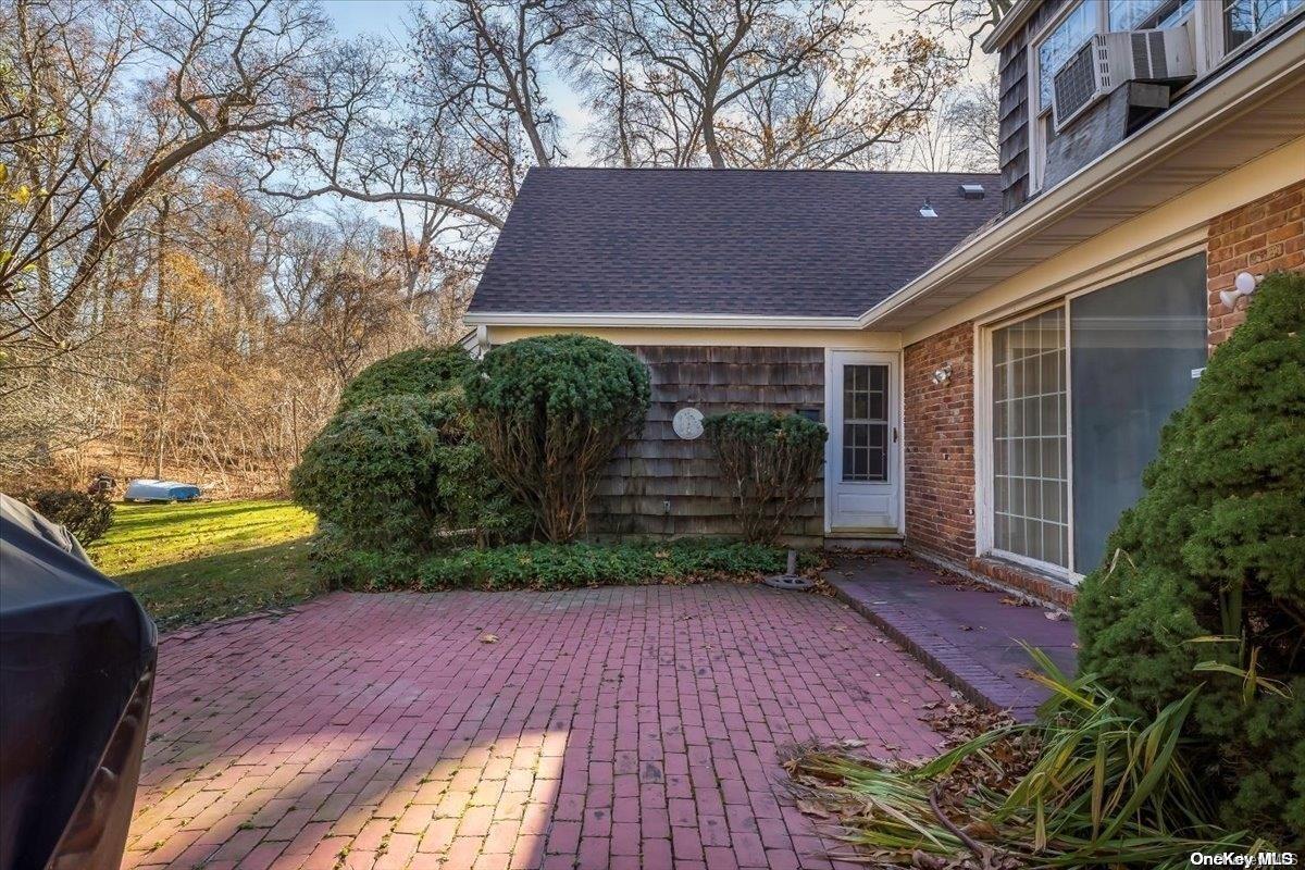 Single Family Wilderness  Rd  Suffolk County, NY 11780, MLS-LP1439434-29