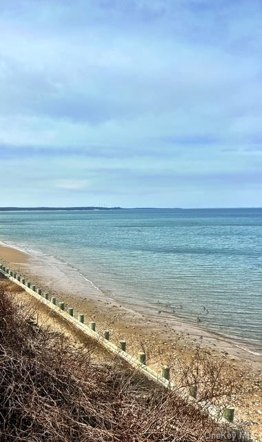 Single Family Wilderness  Rd  Suffolk County, NY 11780, MLS-LP1439434-38